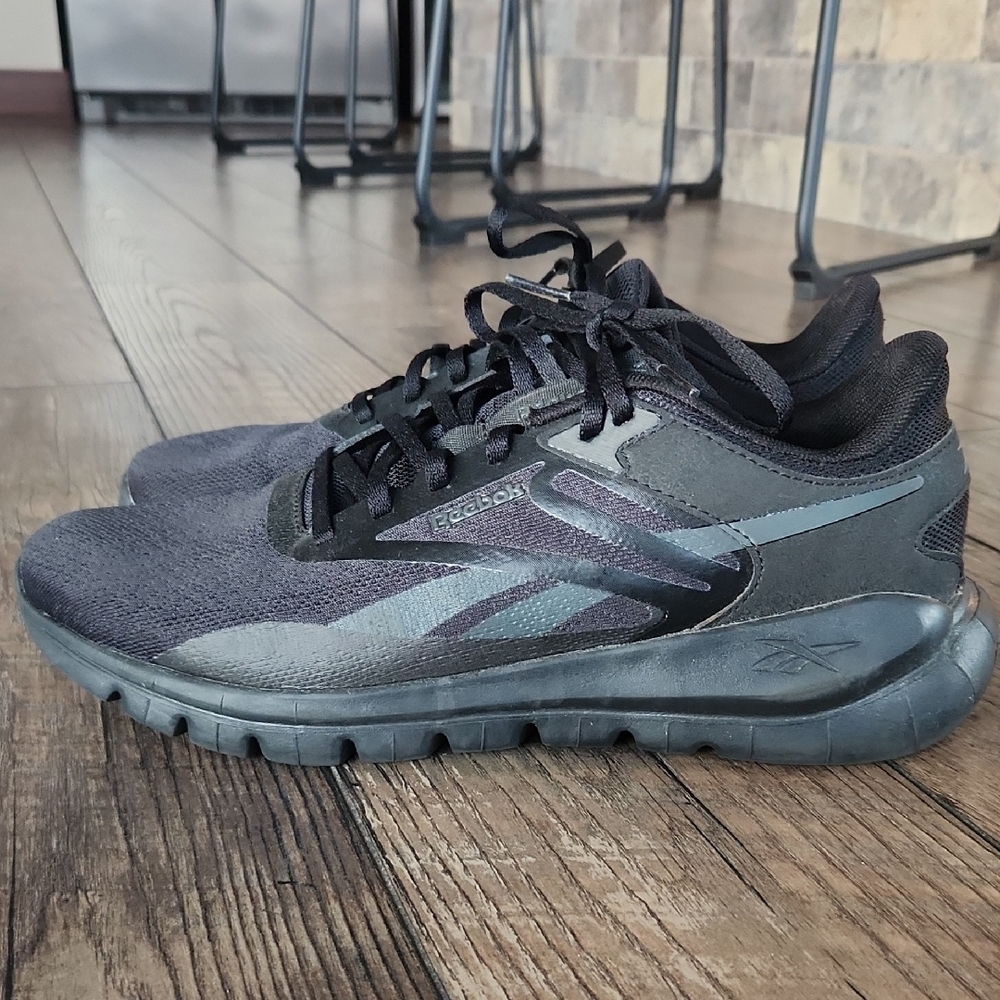 Reebok Men's Black Athletic Shoes